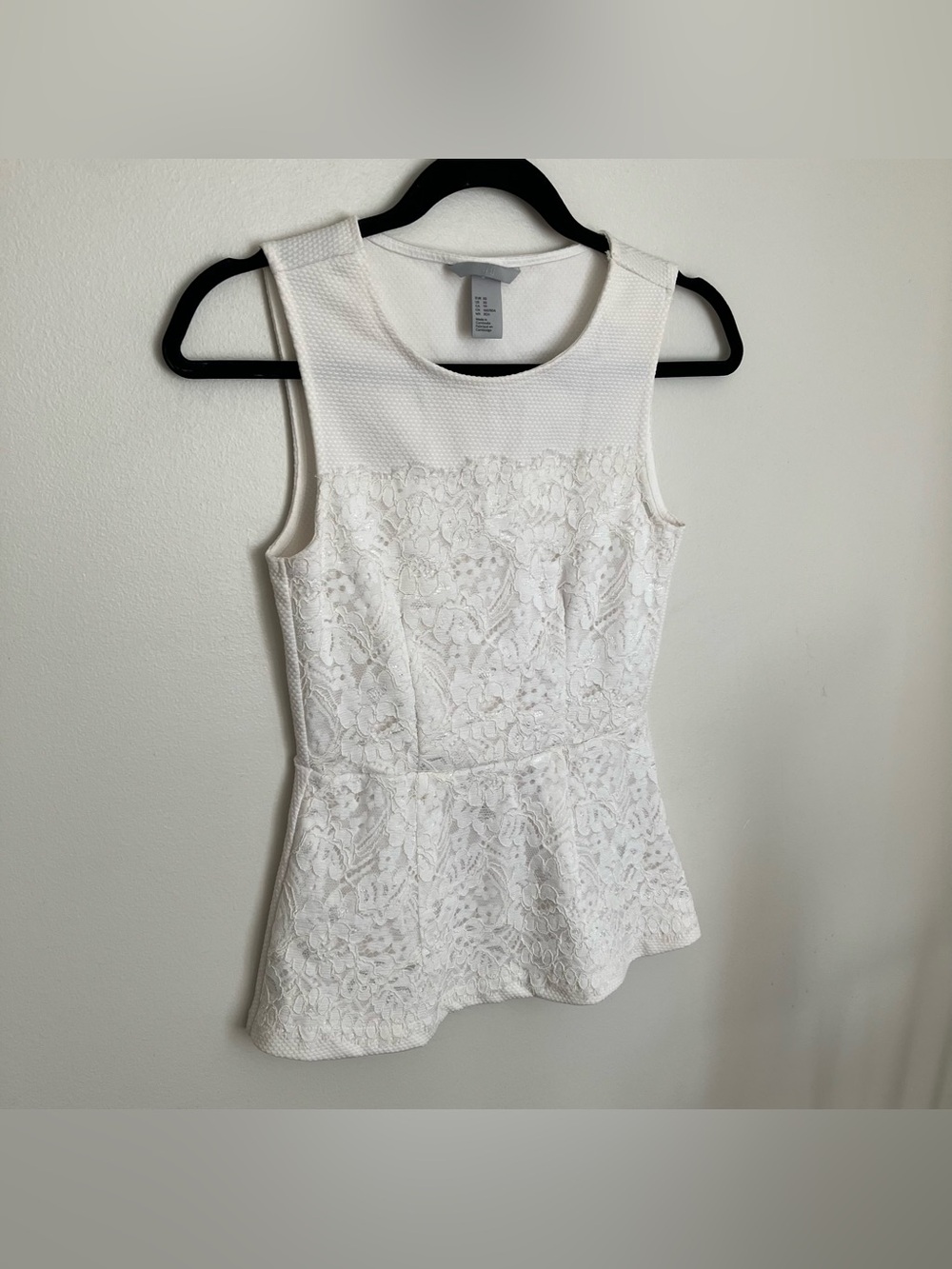 H&M Women’s Lace Peplum Top